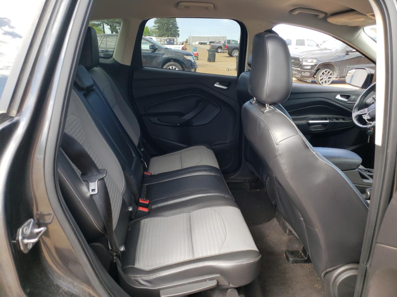 1FMCU0GD1JUC06671 FORD ESCAPE 2018