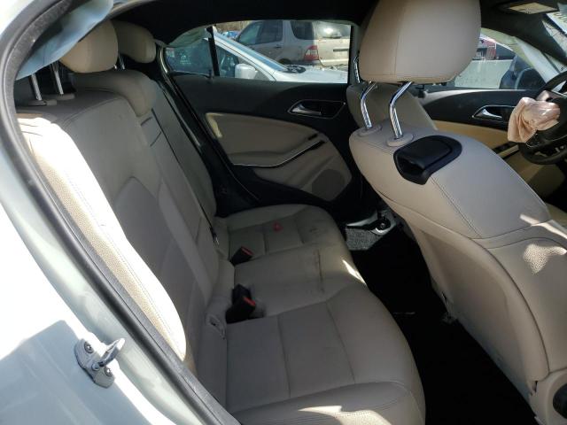WDCTG4GB5HJ281204 Mercedes-Benz Gla 250 4matic