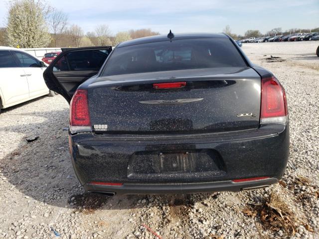 2C3CCABG2HH668317 Chrysler 300 S