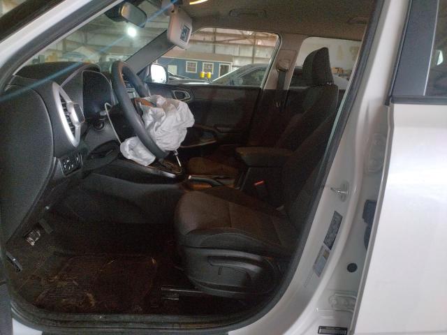 KNDJ23AU8L7708381 KIA SOUL LX