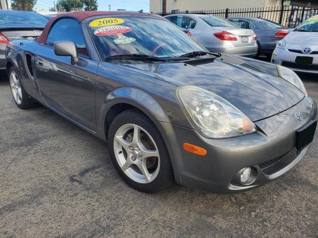 2005 Toyota MR2 Spyder 