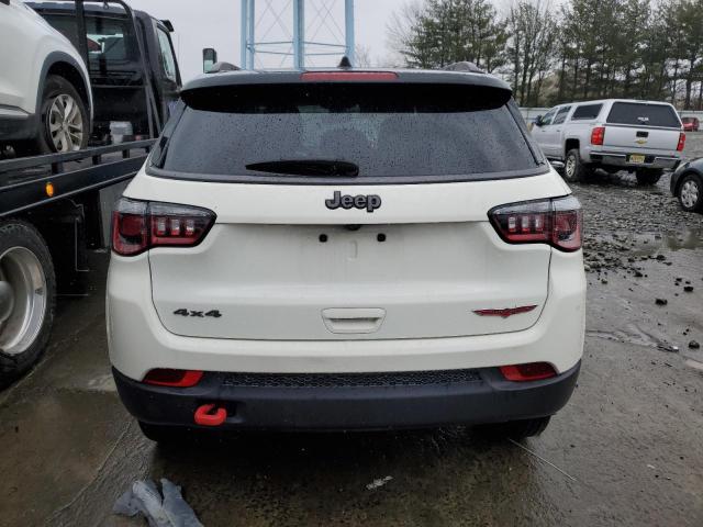 3C4NJDDB9LT184240 | 2020 JEEP COMPASS TR