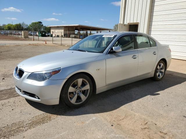 2004 BMW 5 Series 530i