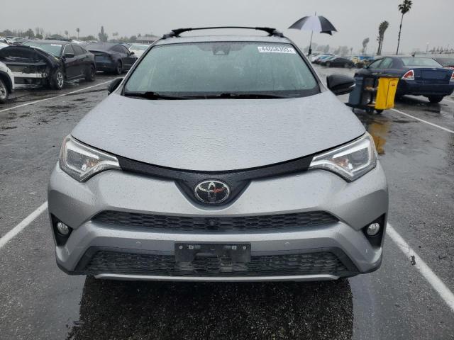 2018 TOYOTA RAV4 SE - JTMNFREV0JJ186549
