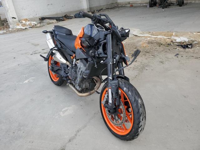 KTM Duke 790