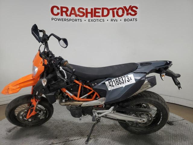 2021 KTM 690 SMC R VBKLSV40XMM709112