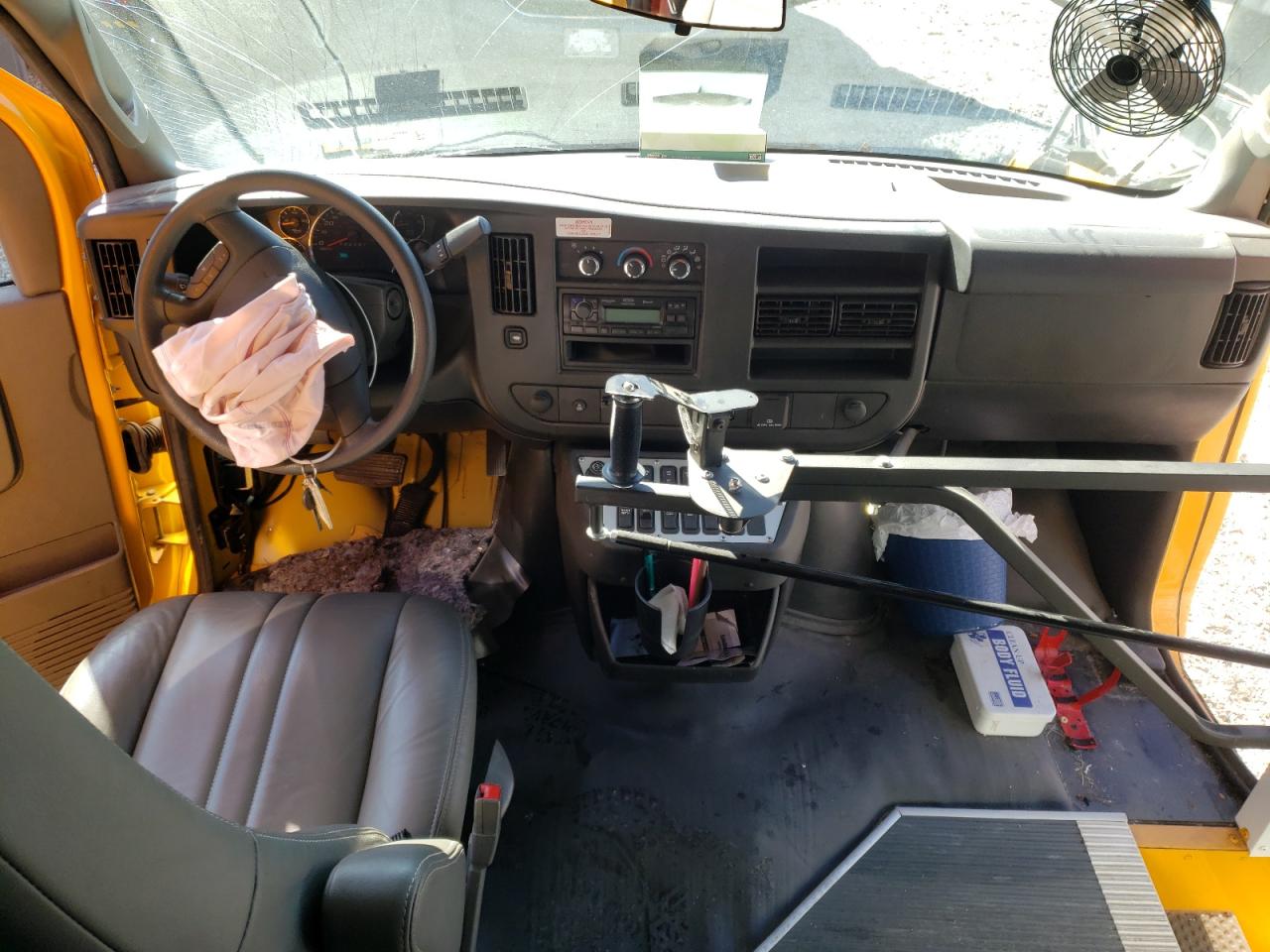 1GB3GSBG4K1274074 CHEVROLET EXPRESS 2019