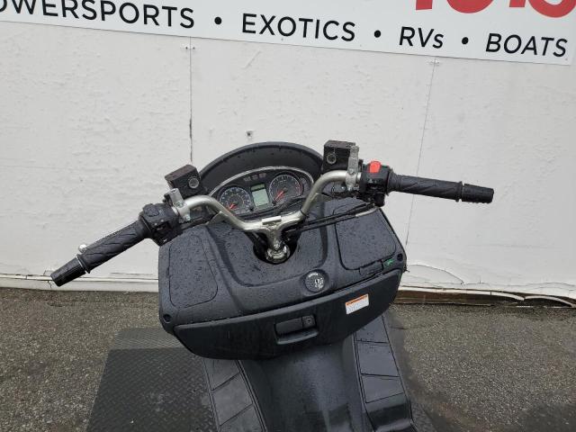 2022 SUZUKI UH200 - MLCCH41AXN1600100