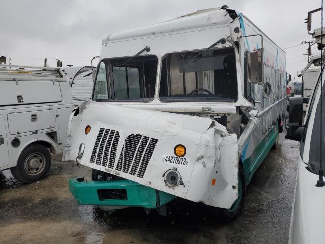 Salvage cars for sale from Copart Sun Valley, CA: 2014 Freightliner Chassis M Line WALK-IN Van