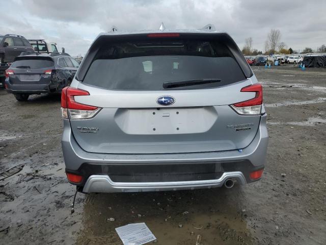 JF2SKARC6NH528285 Subaru Forester Touring