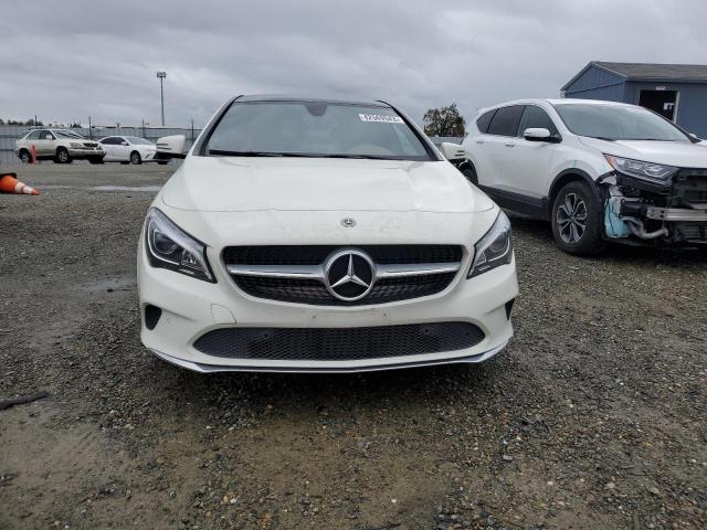 WDDSJ4GB9JN610560 Mercedes-Benz CLA 250 4MATIC