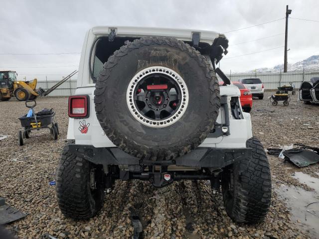 1C4HJXDG7JW271989 Jeep Wrangler Unlimited Sport