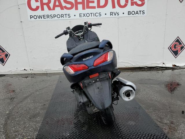 2022 SUZUKI UH200 - MLCCH41AXN1600100