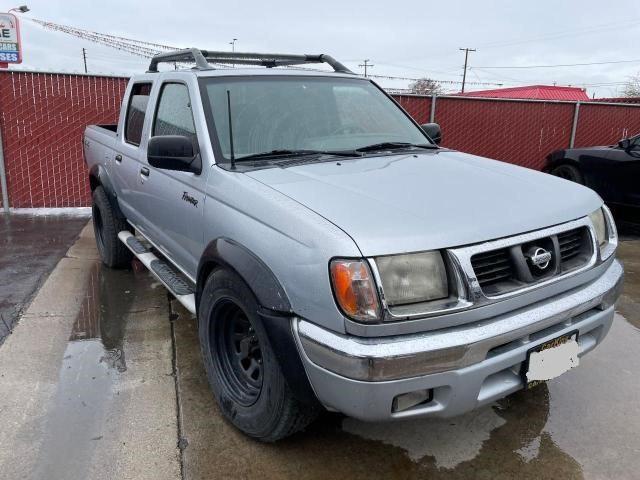 Nissan Vehiculos salvage en venta: 2000 Nissan Frontier Crew Cab XE