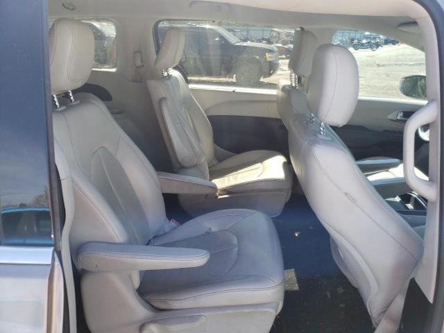 2017 CHRYSLER PACIFICA E - 2C4RC1L79HR779137