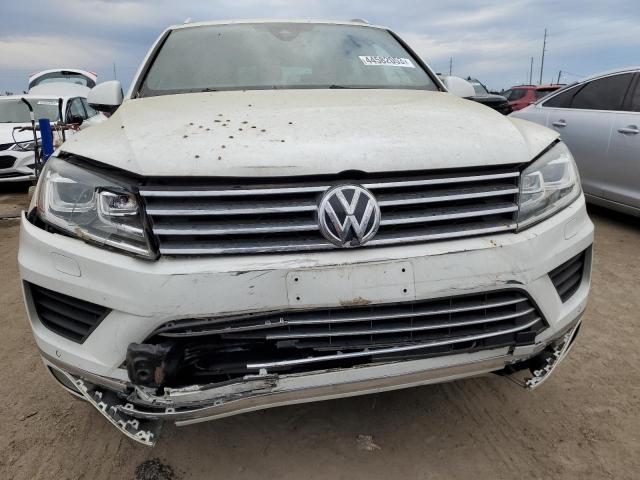 2017 VOLKSWAGEN TOUAREG WO - WVGRF7BP2HD002048