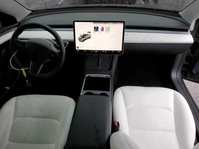 5YJ3E1EB4NF275703 Tesla MODEL 3