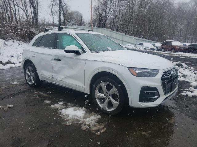 WA1BAAFY3M2067897 2021 AUDI Q5, photo no. 4