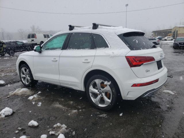 WA1BAAFY3M2067897 2021 AUDI Q5, photo no. 2