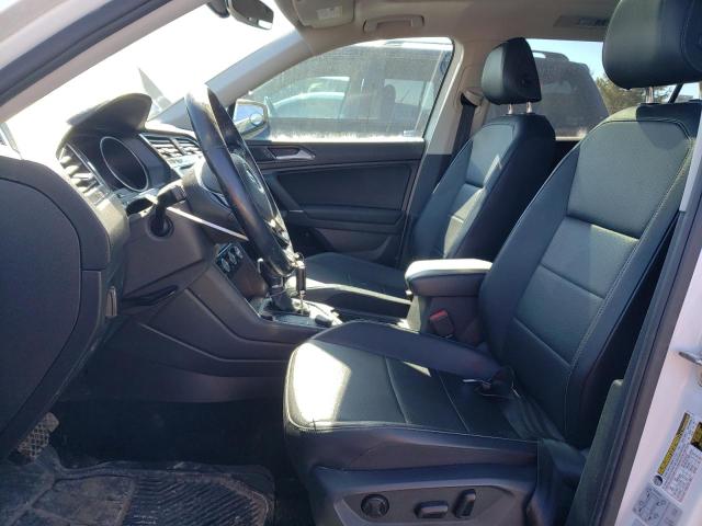 2018 VOLKSWAGEN TIGUAN SE 3VV2B7AX2JM139151