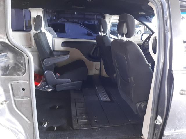 2C4RDGBG5FR736705 Dodge Grand Caravan Se