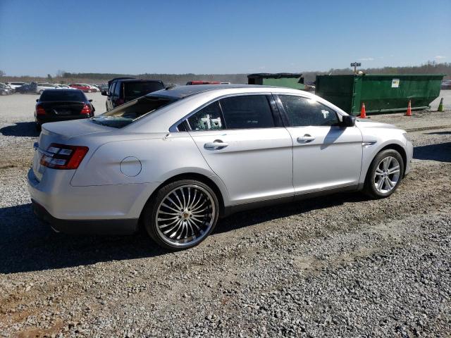  FORD TAURUS 2017 Сріблястий