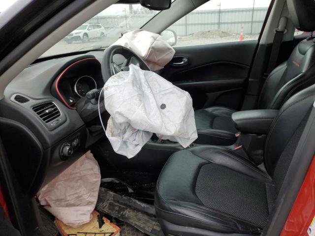 3C4NJDDB1KT702808 Jeep Compass Trailhawk