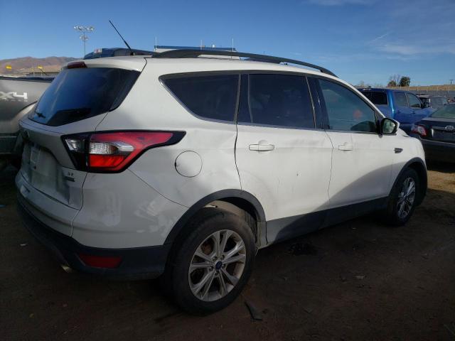 1FMCU0G98JUC89320 Ford ESCAPE SE