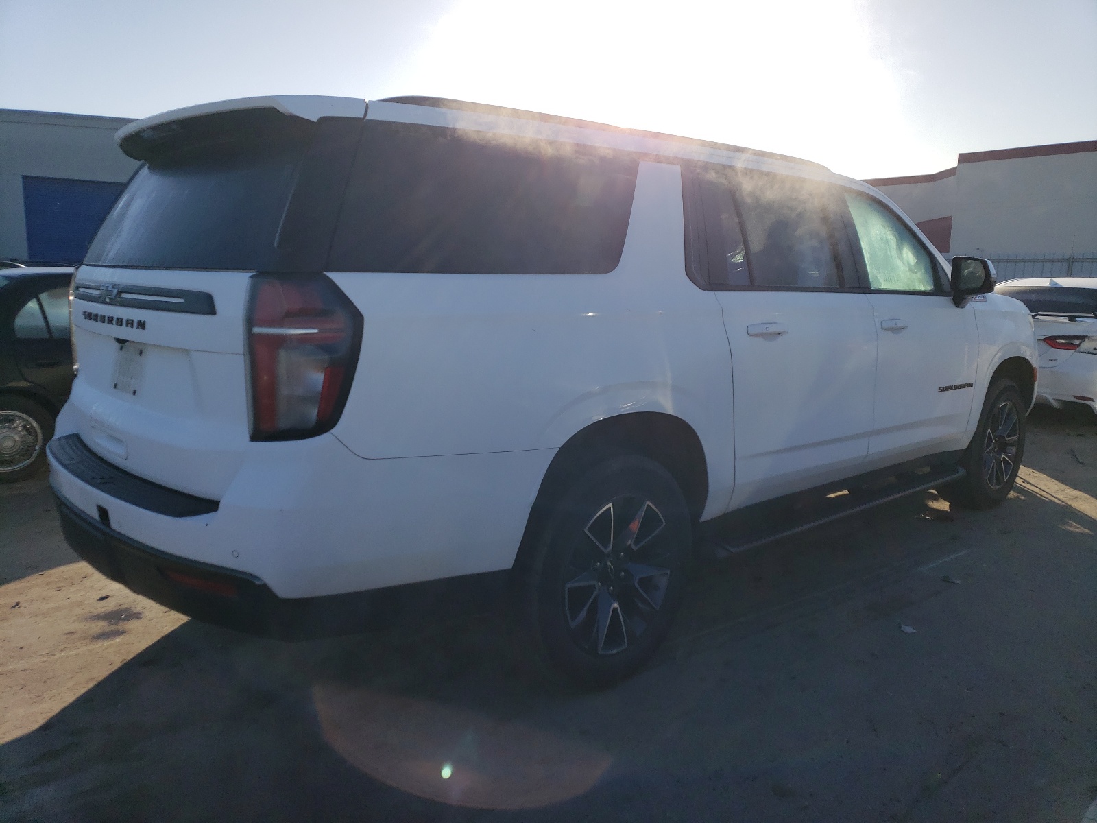 2021 Chevrolet Suburban K1500 Z71 vin: 1GNSKDKDXMR305427