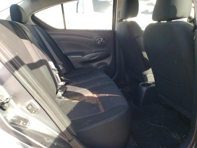 3N1CN7AP1JL855168 Nissan VERSA S