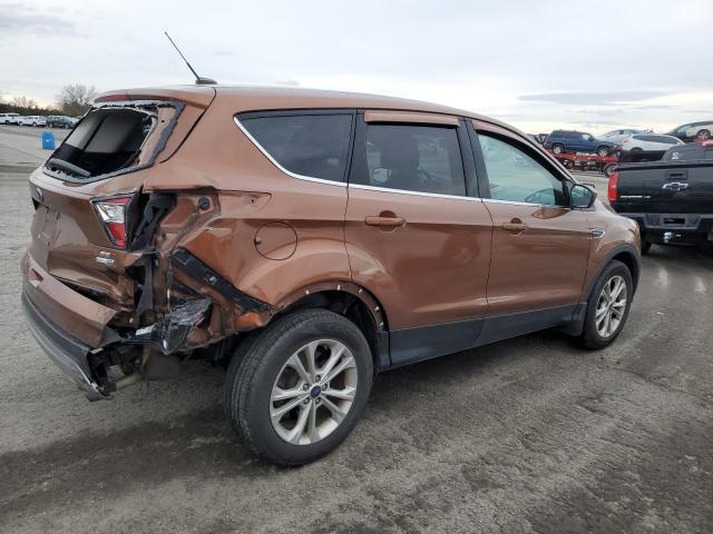 2017 FORD ESCAPE SE - 1FMCU9GD5HUA02325
