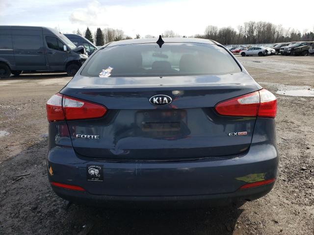 KNAFX4A8XF5318508 KIA FORTE EX