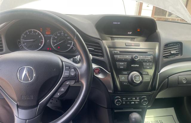 19VDE1F33FE001114 Acura ILX 20
