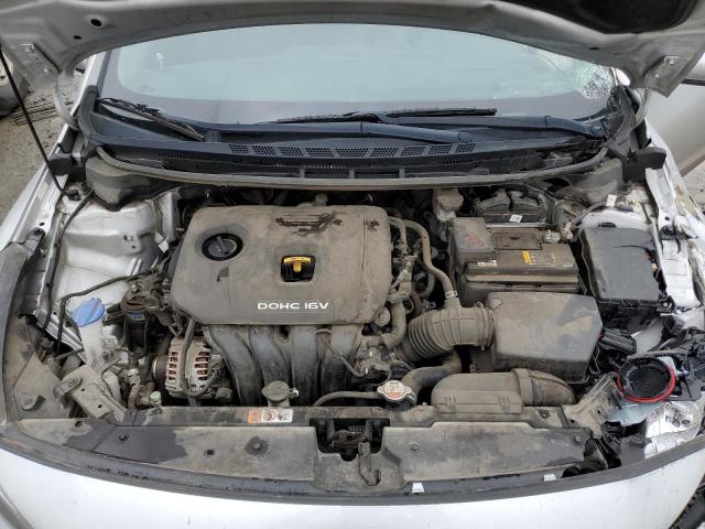 3KPFK4A73JE208003 KIA FORTE LX