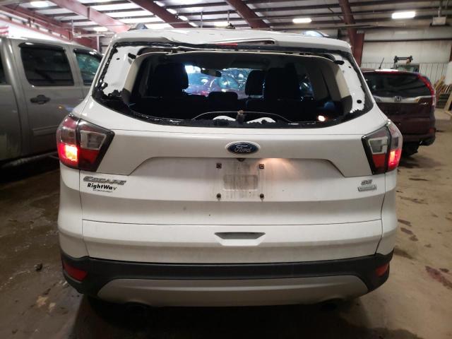 1FMCU0GD7HUA56155 Ford ESCAPE SE