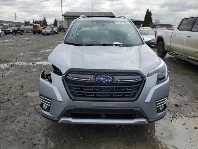 JF2SKARC6NH528285 Subaru Forester Touring