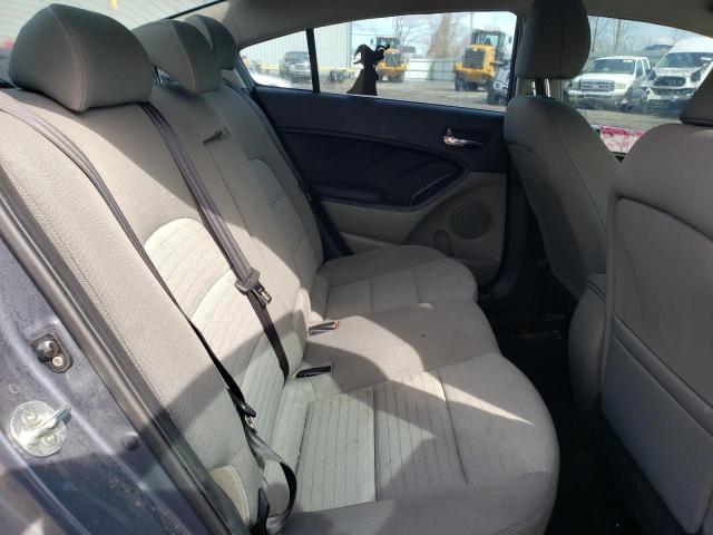 KNAFX4A8XF5318508 KIA FORTE EX