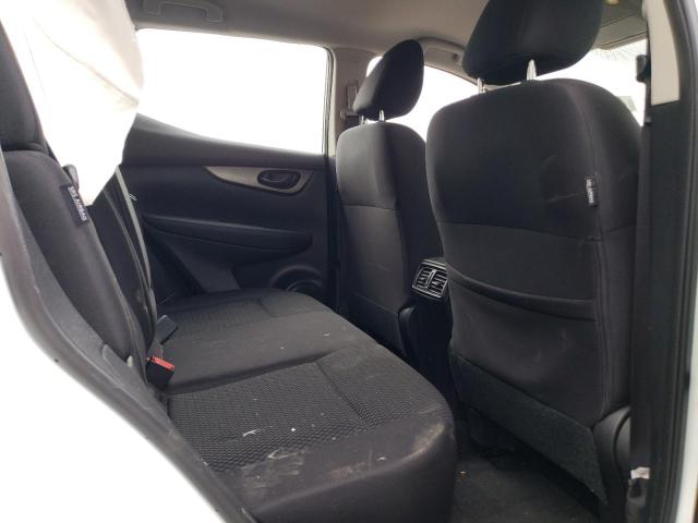 JN1BJ1AW1MW450888 Nissan Rogue Sport S