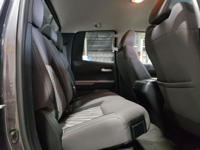 5TFCY5F11KX024532 Toyota Tundra Double Cab Sr/sr5
