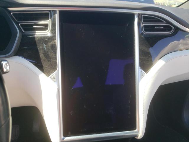 5YJXCBE27GF020883 Tesla MODEL X