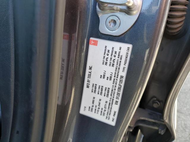 5YJ3E1EB0JF128790 Tesla MODEL 3