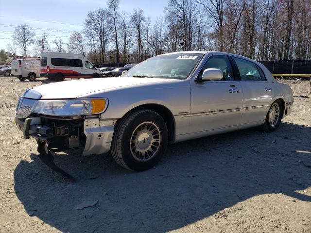 2000 Lincoln Town Car Cartier