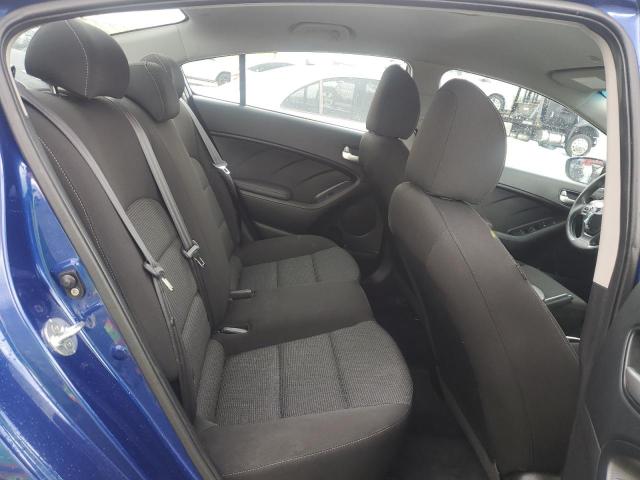 3KPFK4A78HE032690 KIA FORTE LX