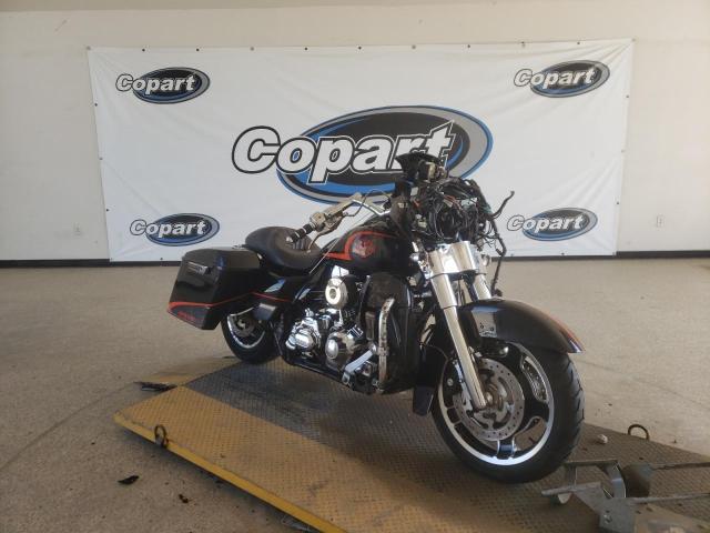 Salvage motorcycles for sale at Wilmer, TX auction: 2011 Harley-Davidson Flhx