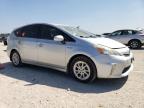 TOYOTA PRIUS V photo