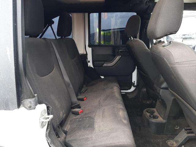 1C4BJWDG3JL908068 Jeep Wrangler Unlimited Sport