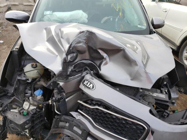 KNDPM3AC7H7165883 KIA Sportage Lx