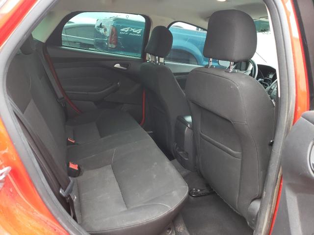 2015 FORD FOCUS SE 1FADP3F27FL241039