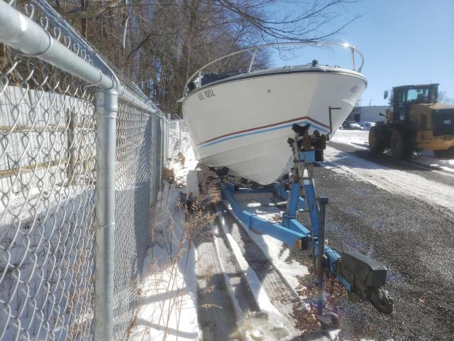 Botes con título limpio a la venta en subasta: 1974 Seadoo Boat With Trailer