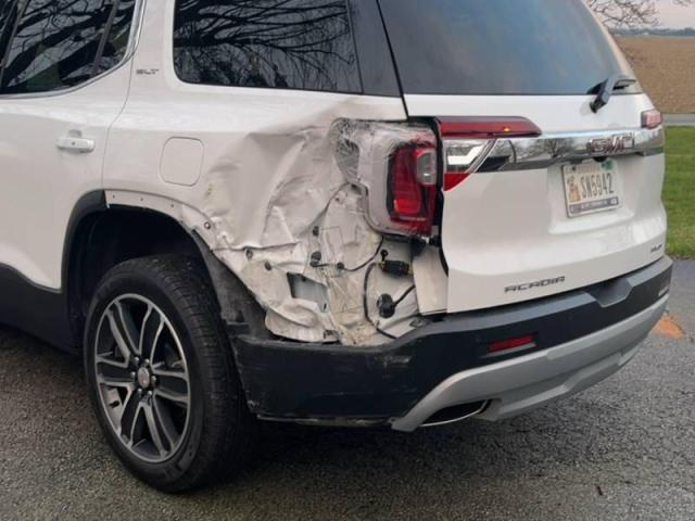 2022 GMC ACADIA SLT - 1GKKNULS2NZ111980